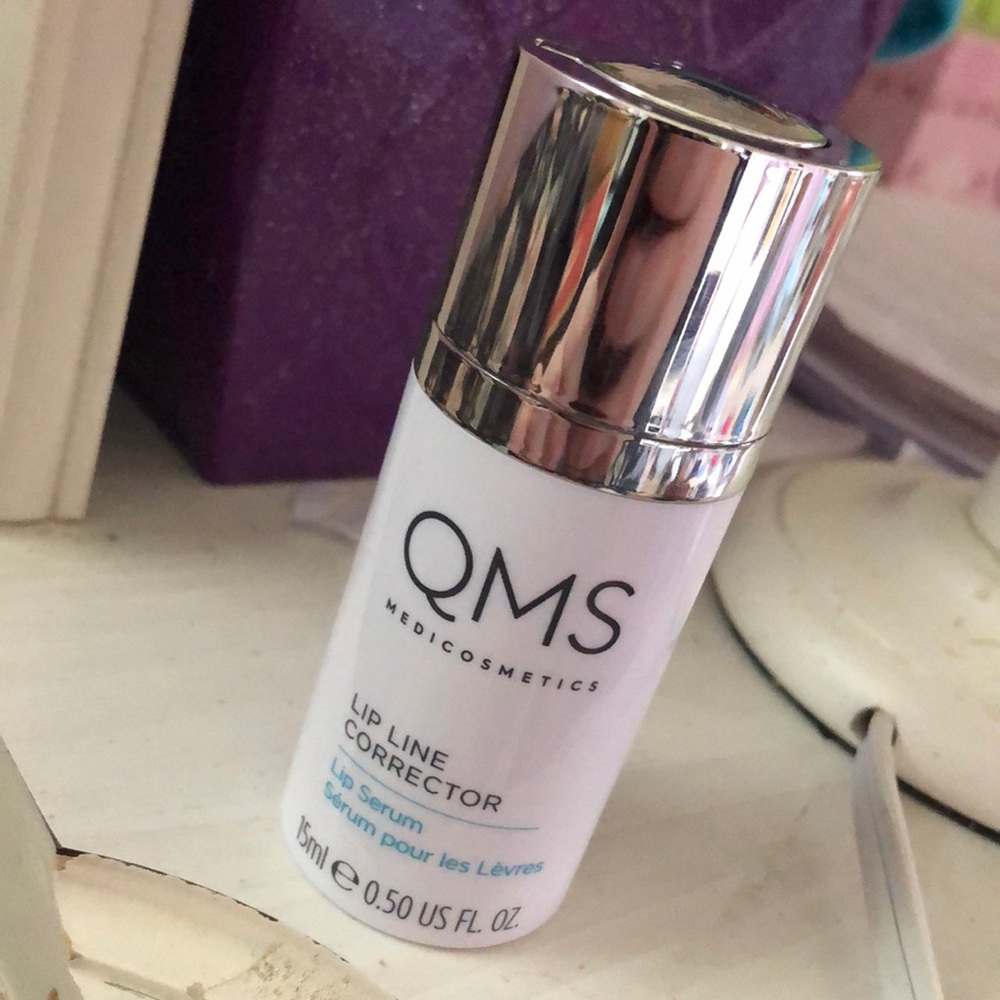 Lip serum